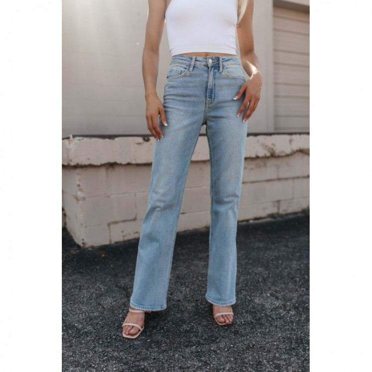 Wide Leg Light Wash Jeans