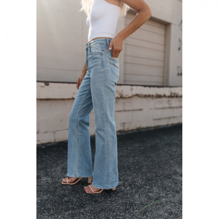 Wide Leg Light Wash Jeans